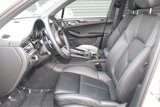 Used 2025 Porsche Macan image 5