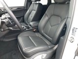 Certified 2025 Porsche Macan image 5