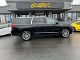 Used 2021 GMC Yukon XL Denali image 2