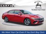 Used 2025 Hyundai Elantra SEL image 1