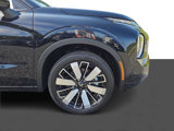 New 2025 Mitsubishi Outlander AWD image 2