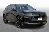 New 2025 Lincoln Nautilus Reserve image 2