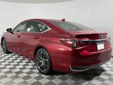 New 2025 Lexus ES 300h w/ Premium Package image 4