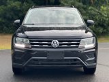 Used 2018 Volkswagen Tiguan SE w/ 3rd Row Seat Package image 3