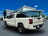 Used 2025 Nissan Frontier SV w/ SV Convenience Package image 5