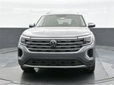 New 2025 Volkswagen Atlas SEL image 2