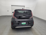 Used 2023 Kia Soul LX image 6