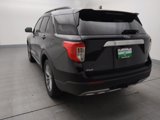 Used 2022 Ford Explorer XLT w/ Equipment Group 202A image 6