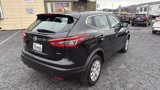 Used 2020 Nissan Rogue Sport S image 4