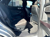 Used 2020 Ford Explorer XLT image 5