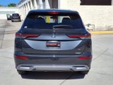 New 2025 Mitsubishi Outlander SE image 4