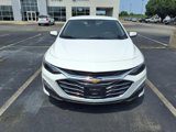 Used 2023 Chevrolet Malibu LT image 2