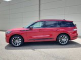 Certified 2025 Lincoln Aviator AWD w/ Jet Appearance Package image 4