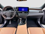 New 2025 Lexus ES 300h w/ Luxury Package image 3