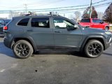 Used 2017 Jeep Cherokee Trailhawk w/ Comfort/Convenience Group image 6
