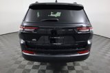 Used 2023 Jeep Grand Cherokee L Laredo image 6
