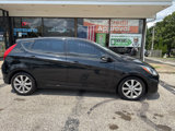 Used 2013 Hyundai Accent SE image 5