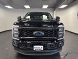 New 2025 Ford F350 4x4 Crew Cab Super Duty image 3