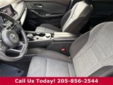 Used 2023 Nissan Rogue SV image 5