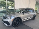 Certified 2024 Volkswagen Tiguan SE R-Line image 2