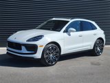 Certified 2025 Porsche Macan image 1