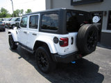 Used 2022 Jeep Wrangler Unlimited Sahara w/ Cold Weather Group image 3