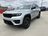 New 2025 Jeep Grand Cherokee Altitude image 4