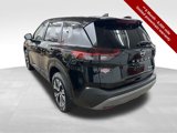 Used 2023 Nissan Rogue SV image 2
