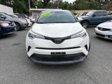 Used 2018 Toyota C-HR XLE image 2
