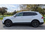 Used 2024 Volkswagen Tiguan SE image 4
