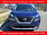 Used 2023 Nissan Rogue SV image 2