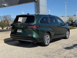 Certified 2023 Toyota Sienna Platinum image 3
