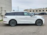 New 2025 Lincoln Aviator Black Label image 2