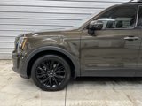 Used 2021 Kia Telluride SX w/ SX Prestige Package image 3