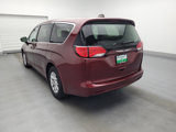 Used 2022 Chrysler Voyager LX image 5