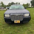 Used 2006 Chrysler 300 image 2