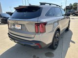 Used 2025 Kia Sorento SX image 4