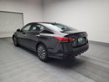 Used 2023 Nissan Altima 2.5 SV image 5