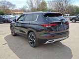 New 2025 Mitsubishi Outlander SEL image 3