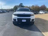 New 2025 Jeep Grand Cherokee L Laredo image 2