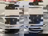 Used 2018 Lincoln Navigator Select w/ Technology Package image 2