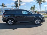 New 2025 Nissan Pathfinder SL image 4