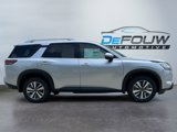New 2025 Nissan Pathfinder SL w/ Cargo Package image 2