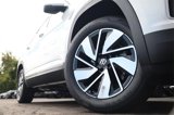 New 2026 Volkswagen Atlas SEL image 3
