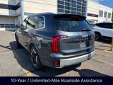 Used 2023 Kia Telluride S image 3
