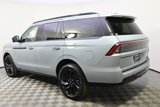 New 2025 Lincoln Navigator Reserve image 3