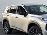 Used 2025 Nissan Rogue S image 5