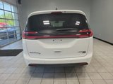 Certified 2024 Chrysler Pacifica Limited w/ Uconnect Theater Family Group image 5