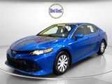 Used 2020 Toyota Camry LE image 3
