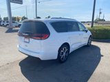 New 2026 Chrysler Pacifica Pinnacle image 6